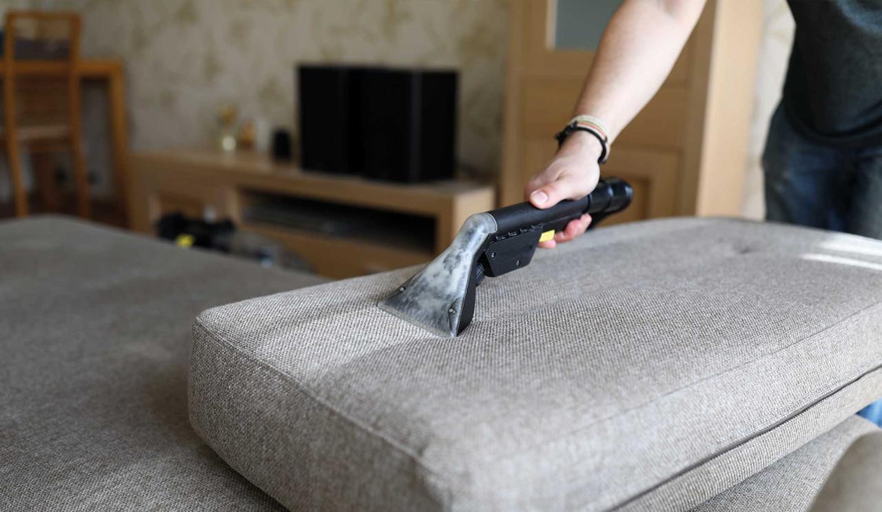 Couch cushion cleaning service Dublin - professional upholstery cleaners at work